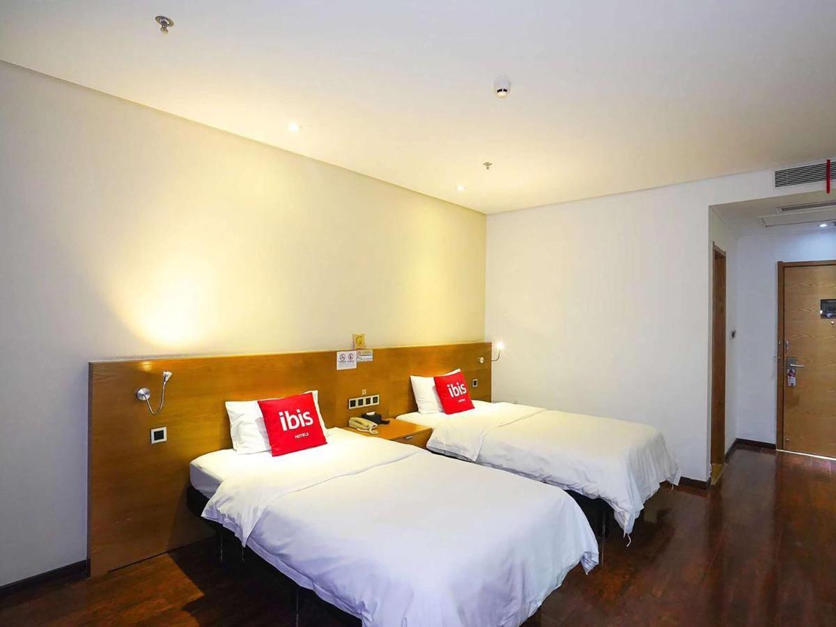 Ibis Chuzhou 1912 Hotel Екстериор снимка